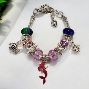 The mermaid bracelet
